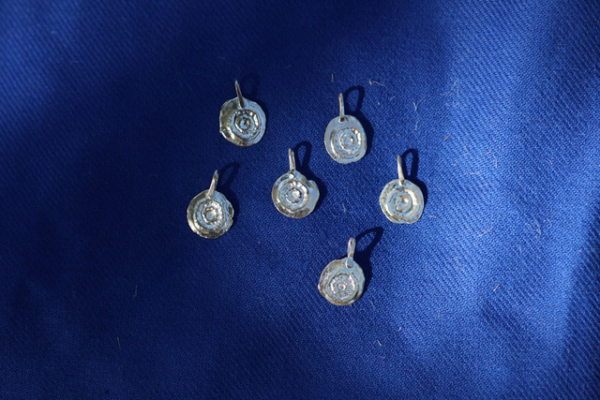 Collier Íchnos