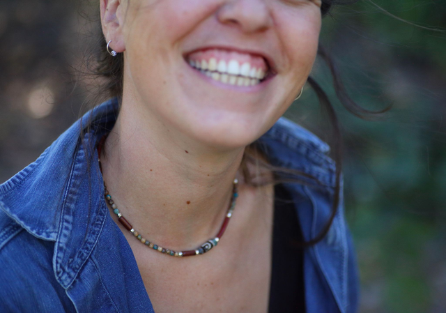 Collier Líthos